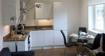 Max Serviced Apartments Commercial Road Londres Extérieur photo