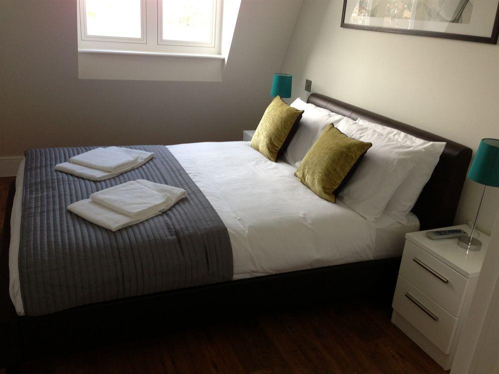 Max Serviced Apartments Commercial Road Londres Extérieur photo