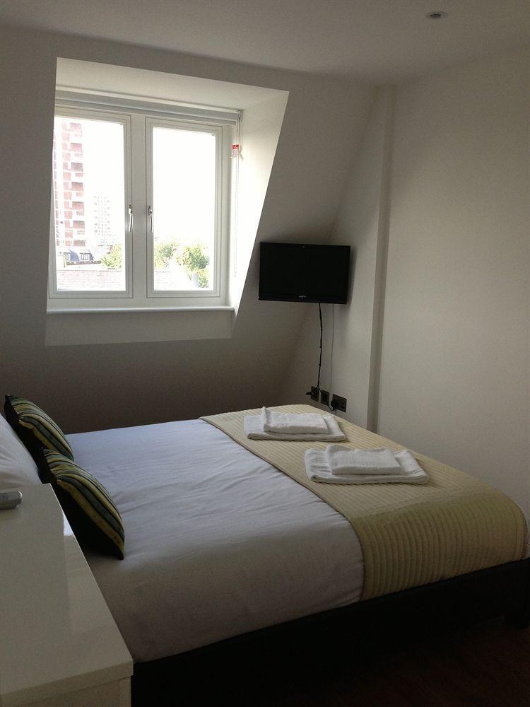 Max Serviced Apartments Commercial Road Londres Extérieur photo